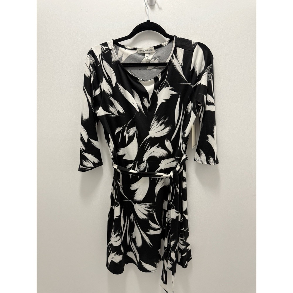 Harlow & Rose Black White Floral Tie Waist Dress Size M Stretch 3/4 Sleeve